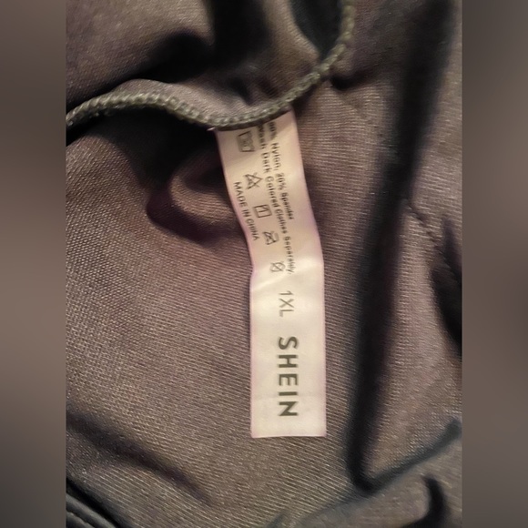 Women’s Size 14 (1x) Black One Shoulder One Piece Swimsuit NWOT - Picture 5 of 6